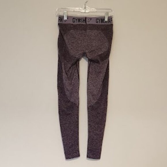 Gymshark Women's Athletic Workout Leggings Size Medium - Picture 3 of 4